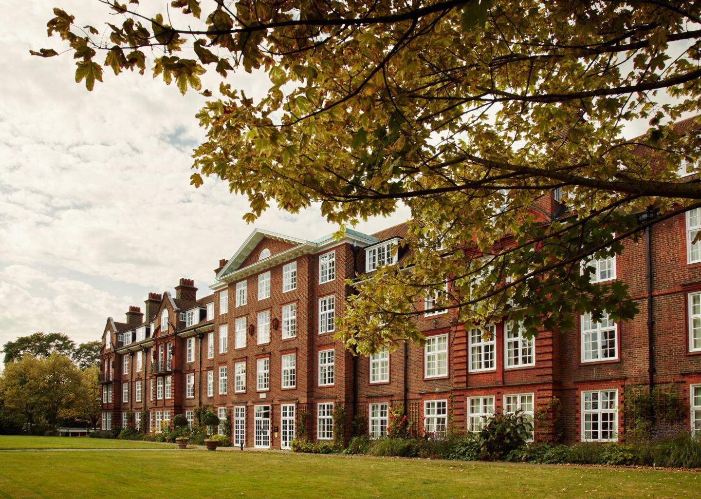 Informações sobre Regent's University London no Reino Unido Reino Unido